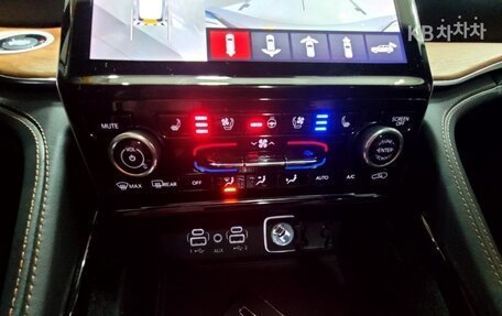 Jeep Grand Cherokee, 2022 год, 8 450 000 рублей, 14 фотография
