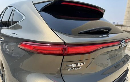 Toyota Harrier, 2021 год, 3 150 000 рублей, 6 фотография