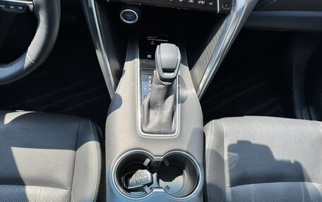 Toyota Harrier, 2021 год, 3 150 000 рублей, 13 фотография