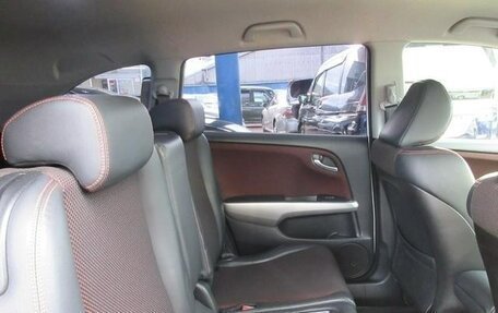 Honda Stream II, 2012 год, 885 000 рублей, 11 фотография