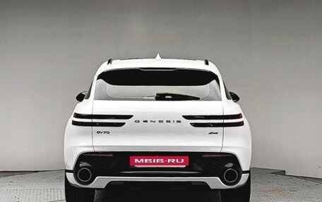 Genesis GV70, 2021 год, 3 520 000 рублей, 5 фотография