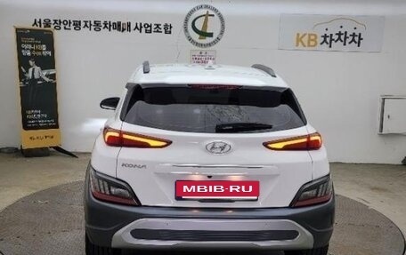 Hyundai Kona I, 2021 год, 2 020 000 рублей, 4 фотография