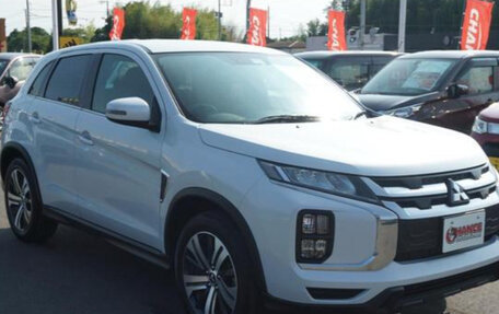 Mitsubishi RVR III рестайлинг, 2022 год, 1 485 000 рублей, 3 фотография