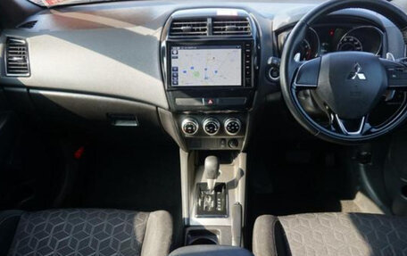 Mitsubishi RVR III рестайлинг, 2022 год, 1 485 000 рублей, 7 фотография