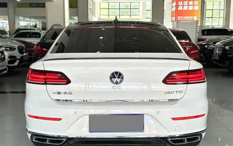 Volkswagen Passat CC, 2022 год, 2 300 000 рублей, 5 фотография