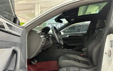 Volkswagen Passat CC, 2022 год, 2 300 000 рублей, 10 фотография