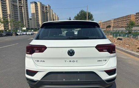 Volkswagen T-Roc I, 2021 год, 1 350 008 рублей, 5 фотография