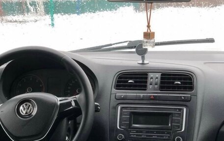Volkswagen Polo VI (EU Market), 2018 год, 590 000 рублей, 3 фотография