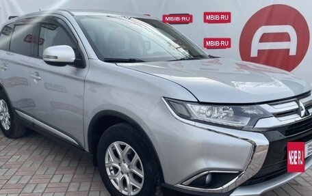 Mitsubishi Outlander III рестайлинг 3, 2016 год, 1 419 999 рублей, 3 фотография