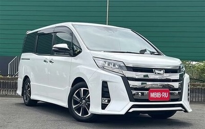 Toyota Noah III, 2021 год, 1 807 000 рублей, 1 фотография