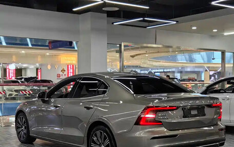 Volvo S60 III, 2021 год, 2 131 027 рублей, 5 фотография