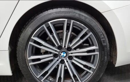 BMW 3 серия, 2021 год, 3 810 000 рублей, 10 фотография