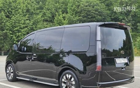 Hyundai Staria, 2023 год, 3 150 010 рублей, 3 фотография