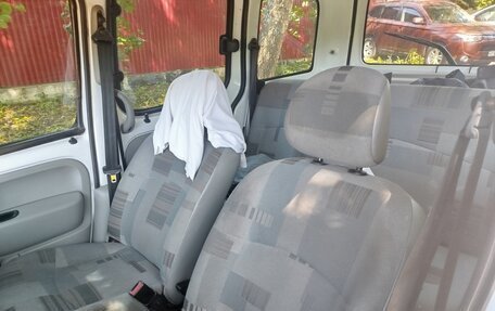 Renault Kangoo II рестайлинг, 2006 год, 330 000 рублей, 2 фотография