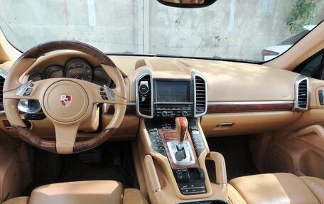 Porsche Cayenne III, 2010 год, 1 600 000 рублей, 4 фотография