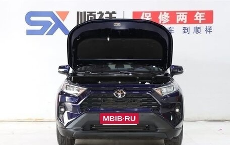 Toyota RAV4, 2023 год, 2 545 000 рублей, 4 фотография