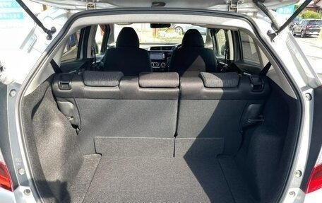 Honda Fit III, 2014 год, 735 000 рублей, 17 фотография