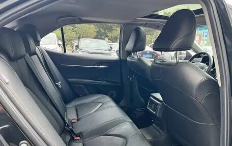 Toyota Camry, 2022 год, 2 540 000 рублей, 10 фотография