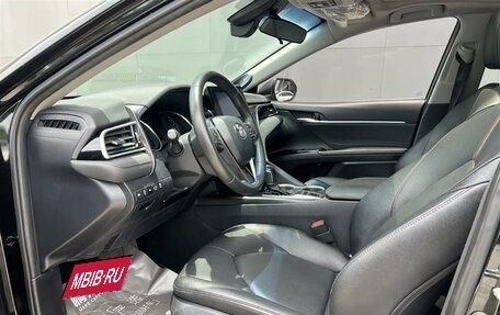 Toyota Camry, 2022 год, 2 540 000 рублей, 9 фотография