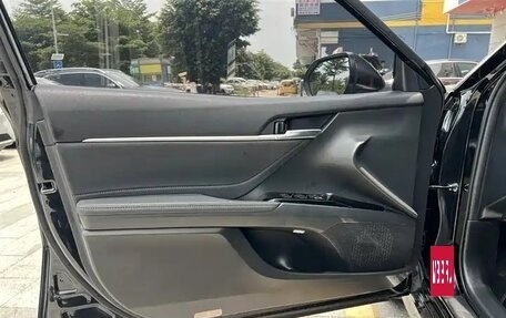 Toyota Camry, 2022 год, 2 540 000 рублей, 15 фотография