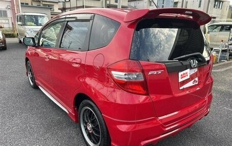 Honda Fit III, 2011 год, 715 000 рублей, 4 фотография