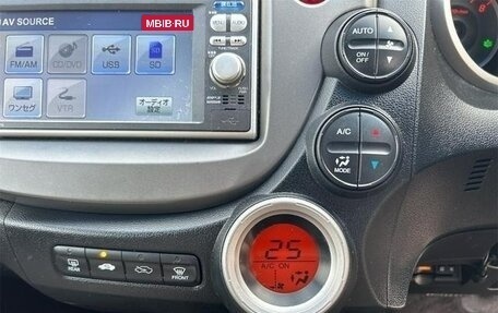 Honda Fit III, 2011 год, 715 000 рублей, 11 фотография