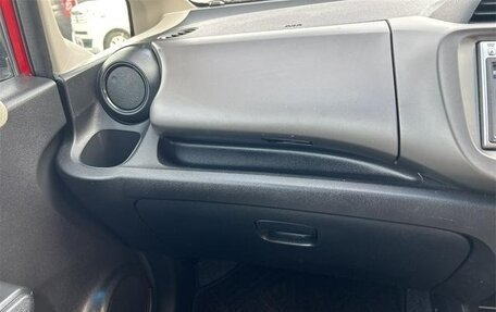 Honda Fit III, 2011 год, 715 000 рублей, 18 фотография