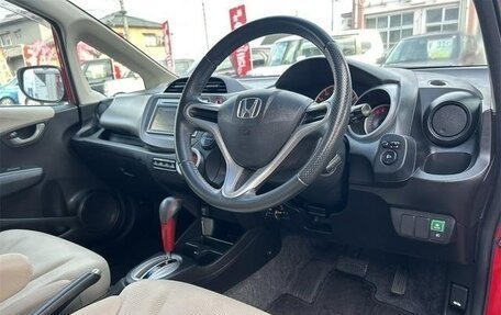 Honda Fit III, 2011 год, 715 000 рублей, 23 фотография