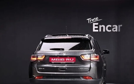 Jeep Compass II, 2022 год, 2 700 000 рублей, 4 фотография