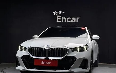 BMW 5 серия, 2024 год, 6 880 000 рублей, 4 фотография