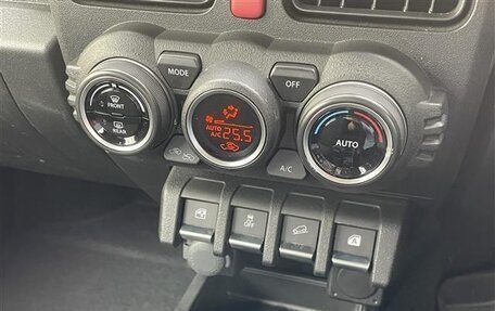 Suzuki Jimny, 2021 год, 1 217 000 рублей, 13 фотография