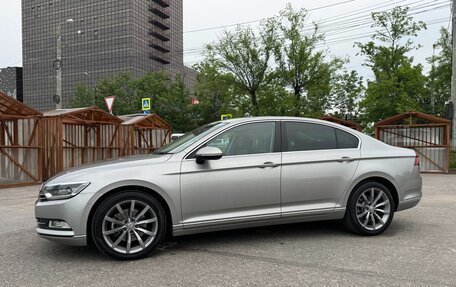 Volkswagen Passat B8 рестайлинг, 2016 год, 1 650 000 рублей, 22 фотография