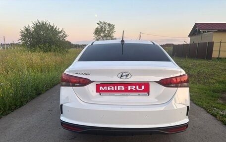 Hyundai Solaris II рестайлинг, 2021 год, 1 690 000 рублей, 4 фотография