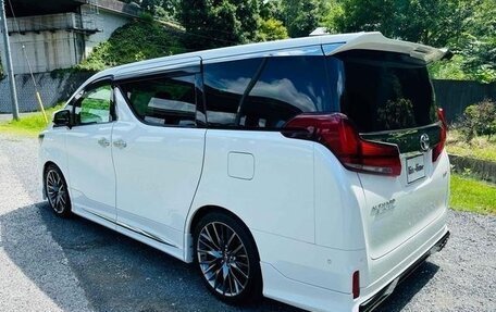 Toyota Alphard III, 2022 год, 4 100 001 рублей, 6 фотография