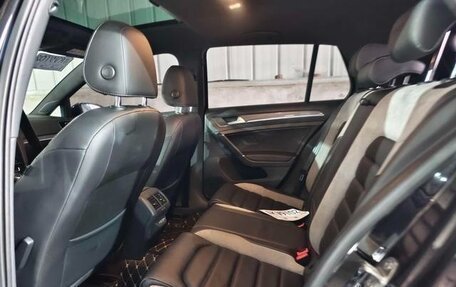 Volkswagen Golf VII, 2020 год, 1 400 000 рублей, 17 фотография
