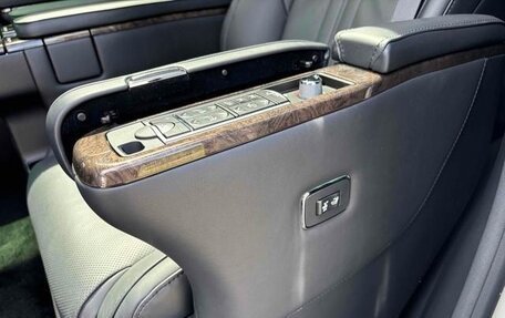 Toyota Alphard III, 2022 год, 4 100 001 рублей, 32 фотография