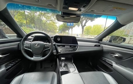 Lexus ES VII, 2022 год, 2 780 010 рублей, 5 фотография