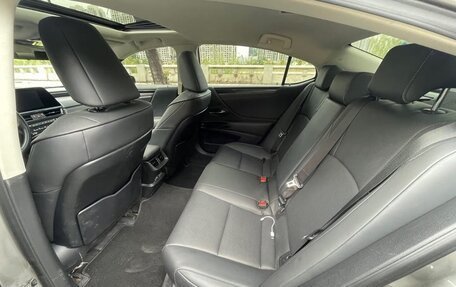 Lexus ES VII, 2022 год, 2 780 010 рублей, 11 фотография
