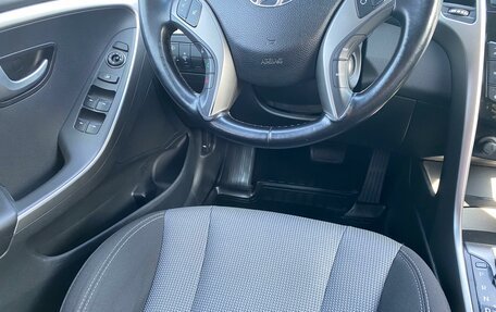 Hyundai i30 II рестайлинг, 2013 год, 1 150 000 рублей, 14 фотография