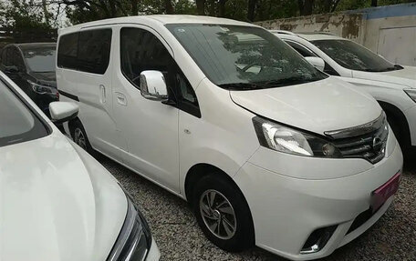 Nissan NV200, 2019 год, 1 400 000 рублей, 2 фотография
