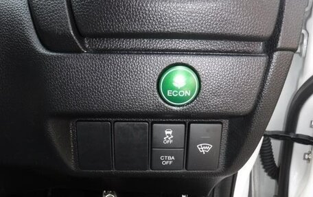 Honda Fit III, 2013 год, 674 000 рублей, 13 фотография
