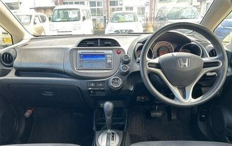 Honda Fit III, 2012 год, 605 000 рублей, 6 фотография