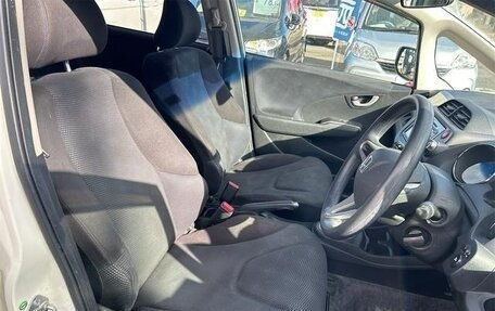Honda Fit III, 2012 год, 605 000 рублей, 26 фотография