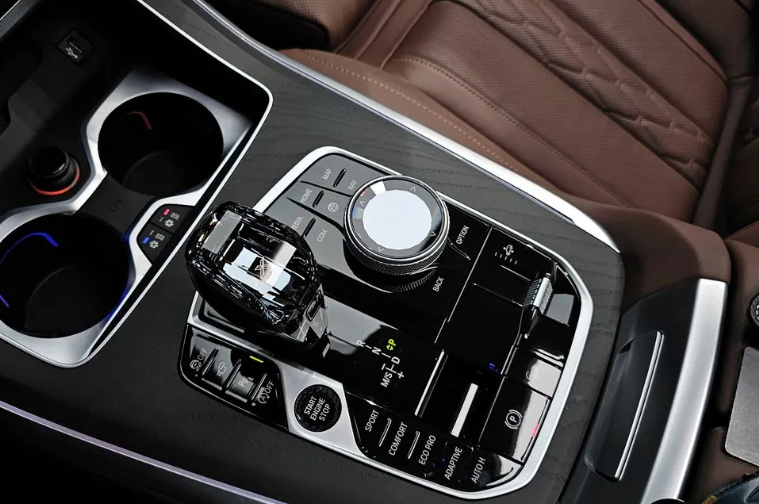 BMW X7 G07, 2021 год, 8 975 000 рублей, 7 фотография