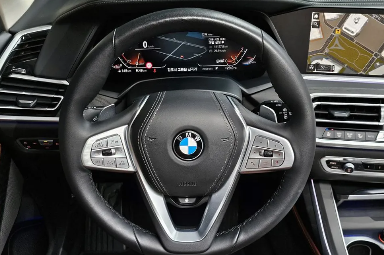 BMW X7 G07, 2021 год, 8 975 000 рублей, 11 фотография
