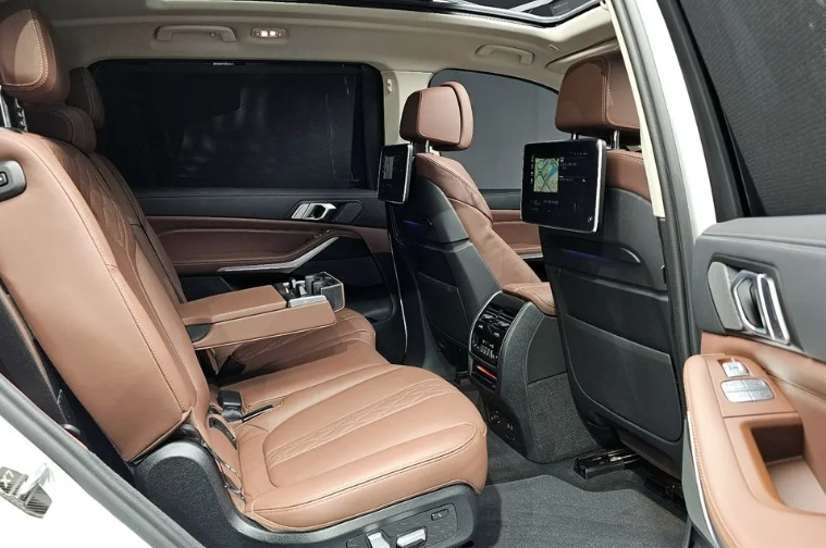 BMW X7 G07, 2021 год, 8 975 000 рублей, 9 фотография