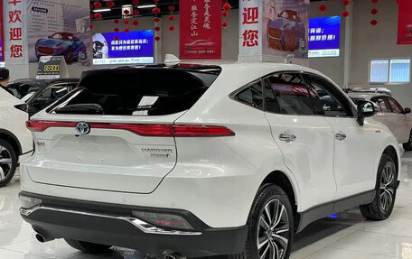 Toyota Harrier, 2022 год, 2 900 027 рублей, 4 фотография