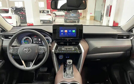 Toyota Harrier, 2022 год, 2 900 027 рублей, 9 фотография