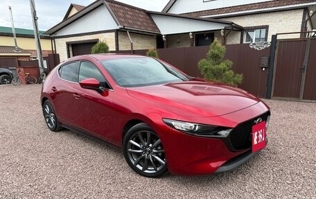 Mazda 3, 2019 год, 1 710 000 рублей, 8 фотография