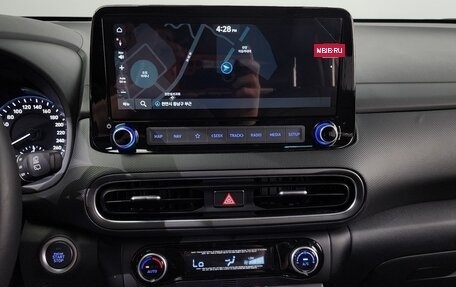 Hyundai Kona I, 2022 год, 1 312 000 рублей, 14 фотография